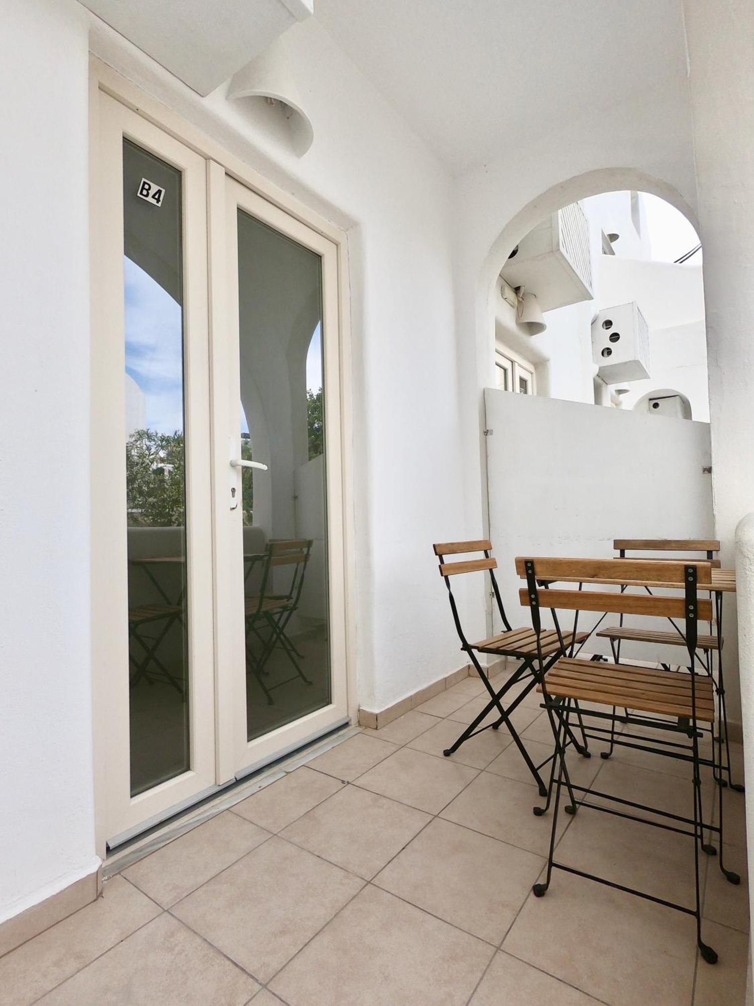 Anny Studios Perissa Beach Exterior foto