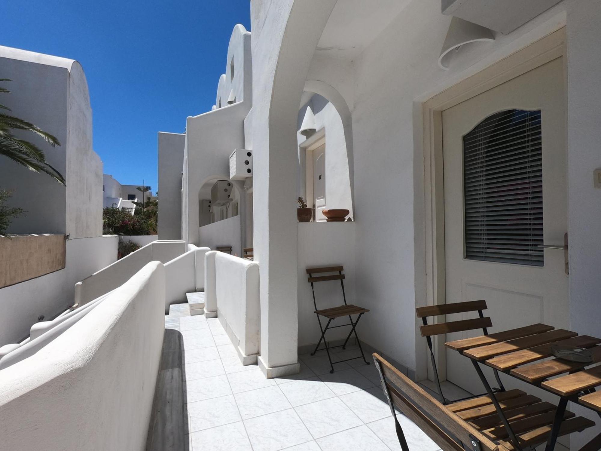 Anny Studios Perissa Beach Exterior foto